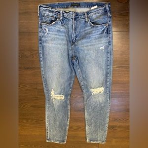 Silver Jeans 32x28 Womens Mid-Waisted Skinny Leg Blue Jeans